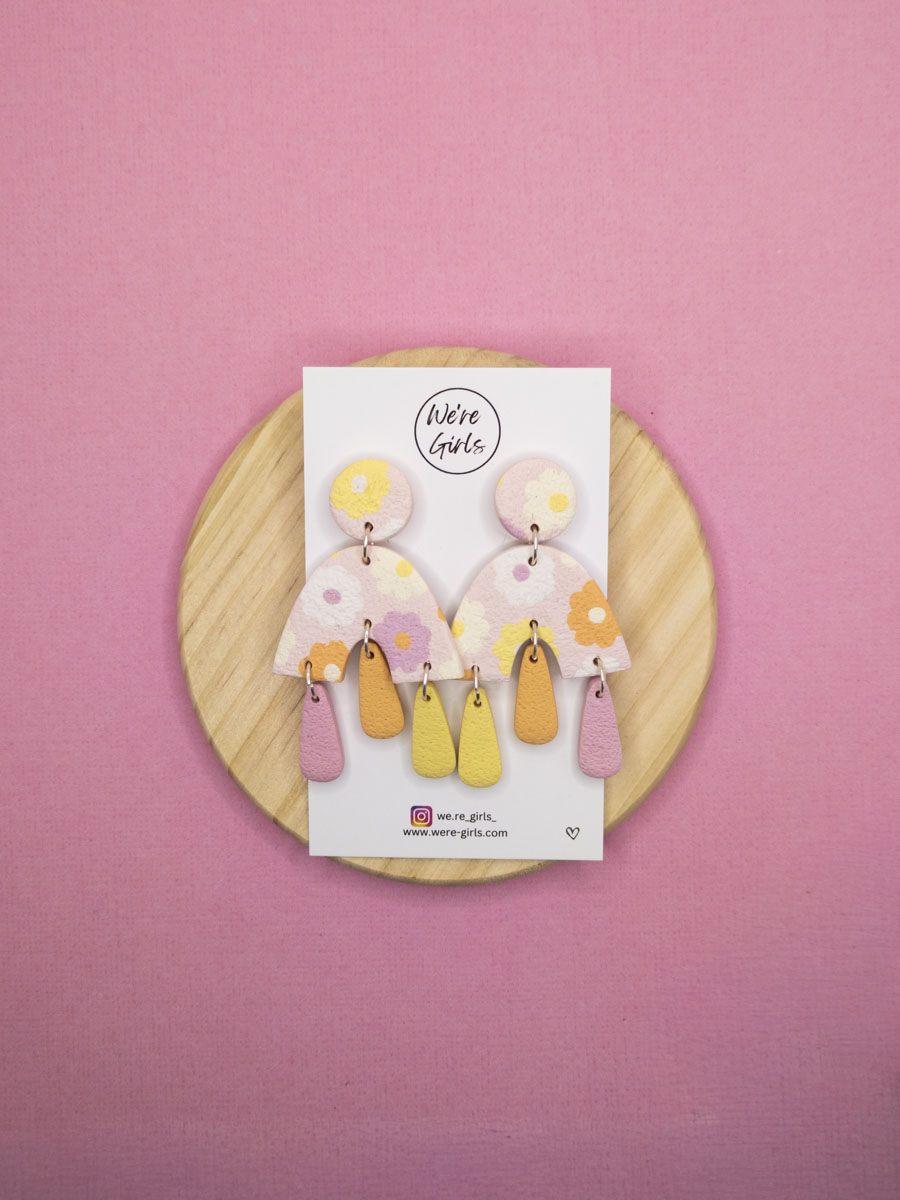 Bonnie Dangles