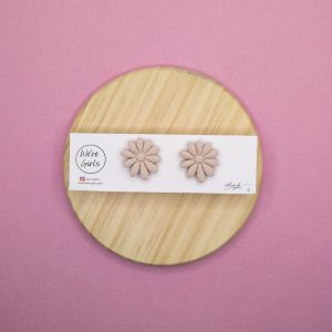 Lizzy Studs Bone
